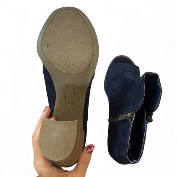 Mari A. Axle Navy Blue Peep-Toe Faux Suede Ankle Bootie Boot Size 10 - Picture 9 of 9